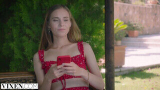 Jessica Portman a tinédzser fiatal suna imádja a kolosszális latin amerikai falloszt - Erocenter.hu