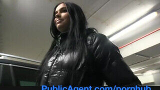 Victoria Blaze a tinédzser fekete hajú fiatal pénzért kufircol az ügynökkel - Erocenter.hu
