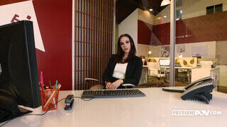 Chanel Preston a szőrös bulás milf titkárnő megdugva az irodában - Erocenter.hu