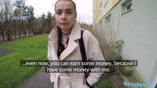 Orosz tini amatőr diák gádzsi benne van a szexben egy pici pénzért - Erocenter.hu