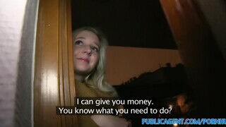 Alice Dumb a kicsike tőgyes szöszi tinédzser kisasszony pénzért imád kettyinteni - Erocenter.hu
