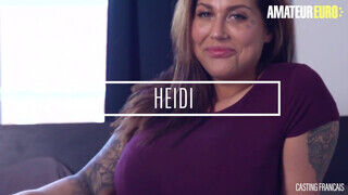 Heidi Van Horny a gyönyörű csöcsös leányzó cunija őrülten megrakva - Erocenter.hu