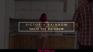 Victoria Rainbow a szívdöglesztő karcsú kicsike keblű vörös hajú milf meghágva - Erocenter.hu