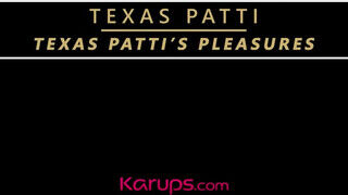 Texas Patti a gigantikus csöcsű gyönyörű milf kényezteti a punciját - Erocenter.hu