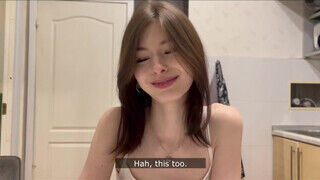 Cutie Kim a cuki 18 éves barinő házi szex videója ahol a pasijával kufircol - Erocenter.hu